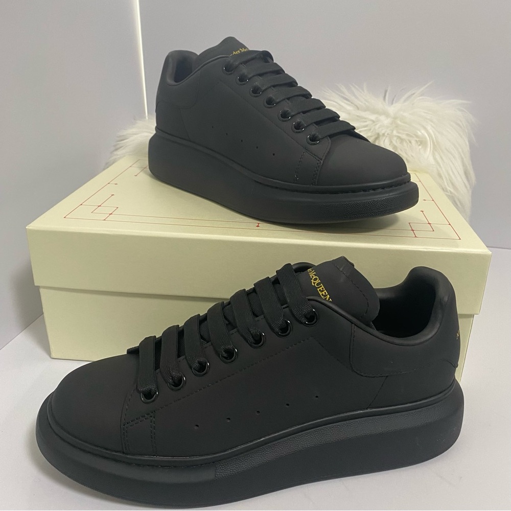 Alexander McQueen Black Men's Sneakers